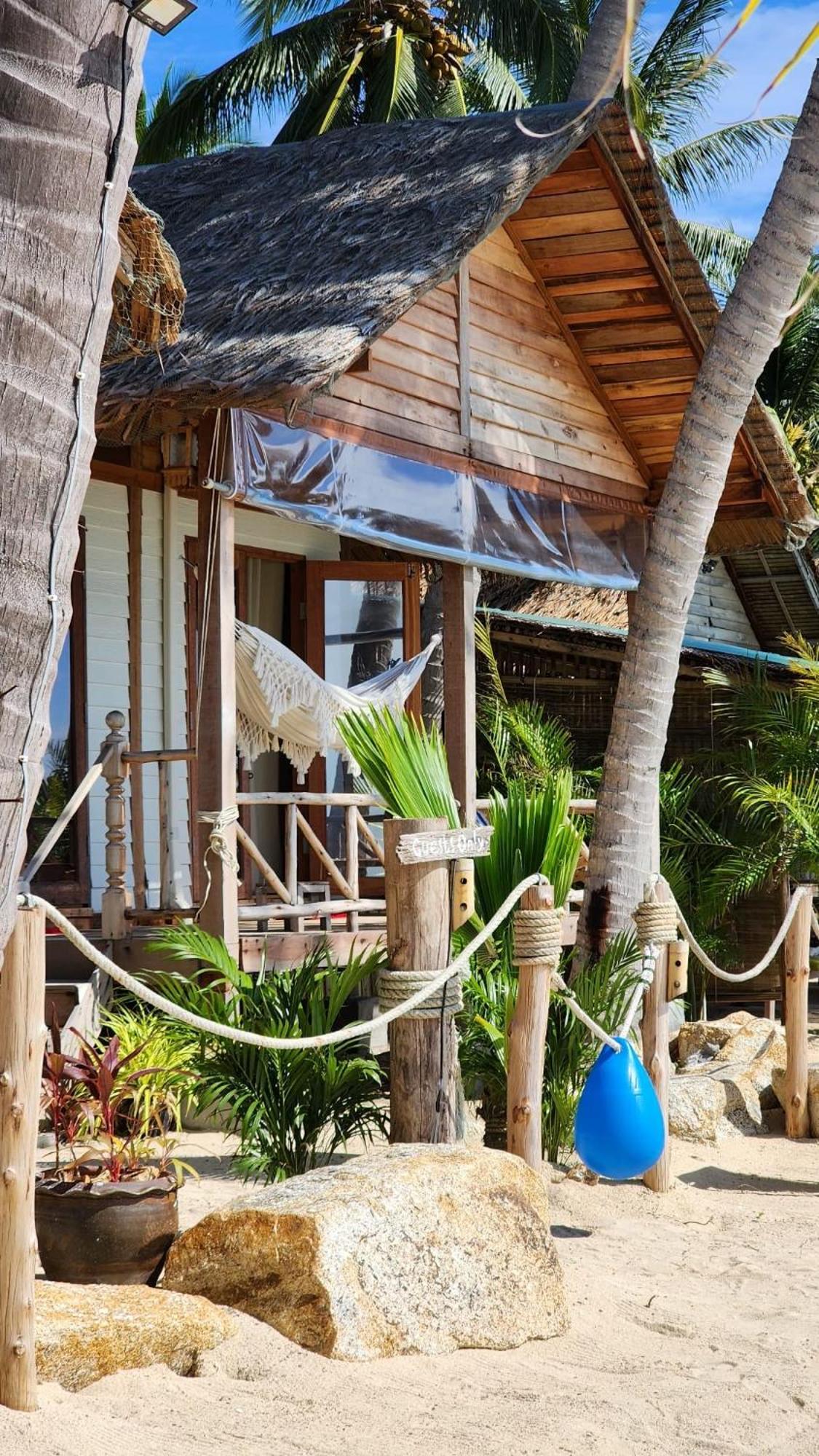 Castaway Beach Bungalows Srithanu Room photo