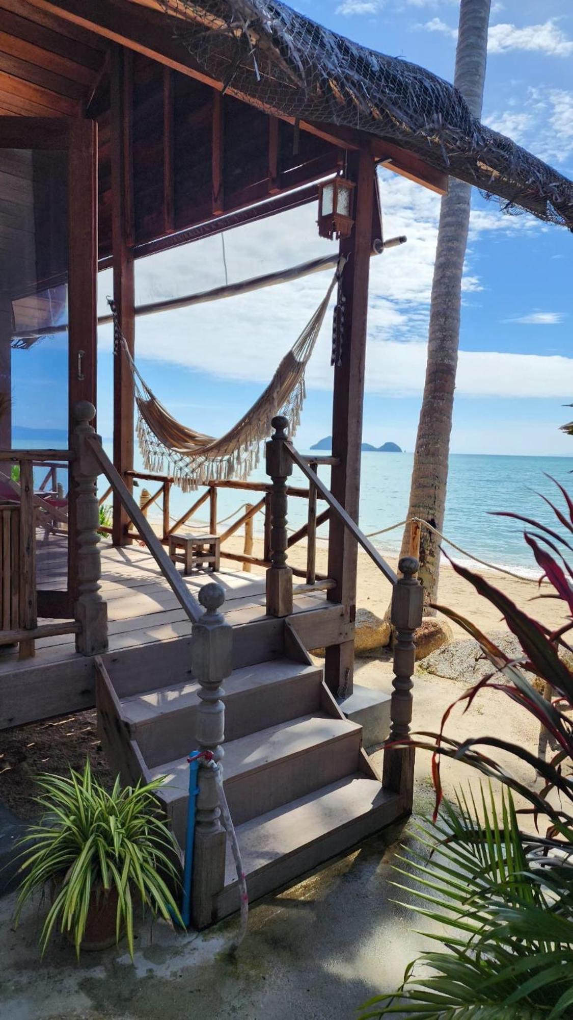 Castaway Beach Bungalows Srithanu Exterior photo