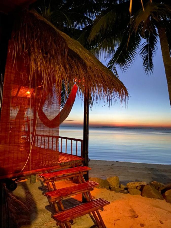 Castaway Beach Bungalows Srithanu Exterior photo